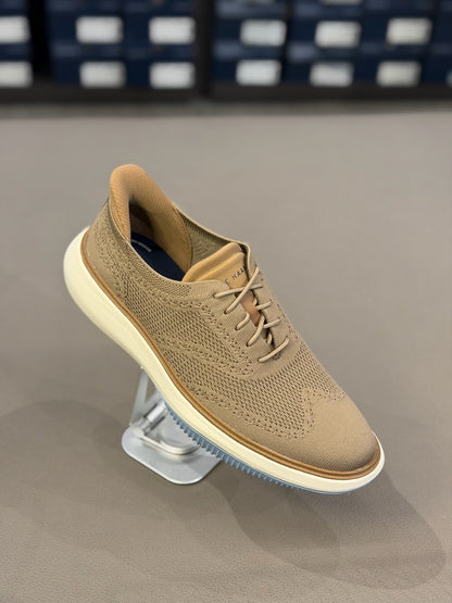 Men's Grand Phaze Stitchlite™ Quick-On Oxfords Dark Beige