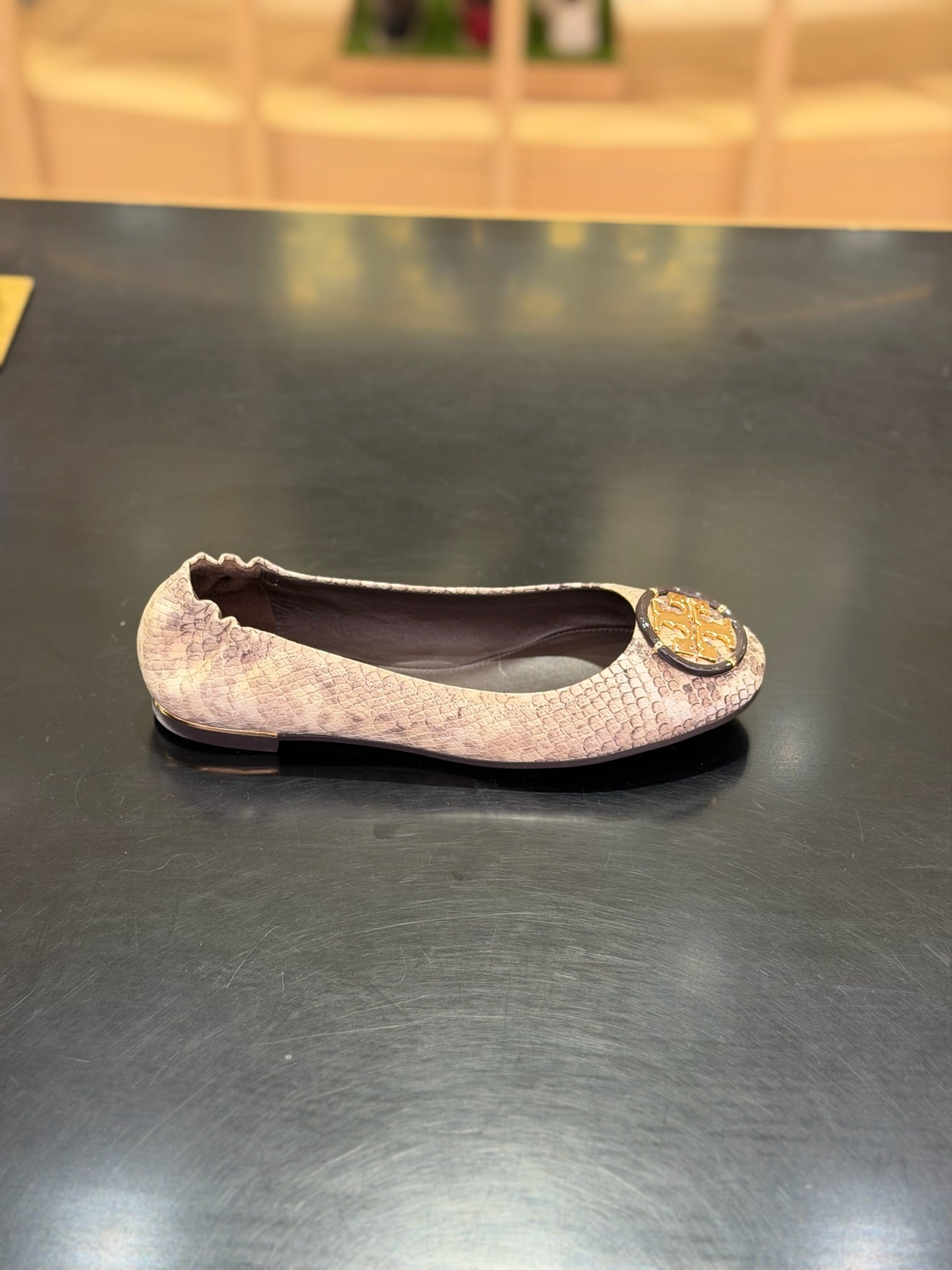 Minnie Travel Ballet Flats