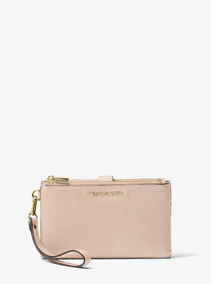 SOFT PINK
