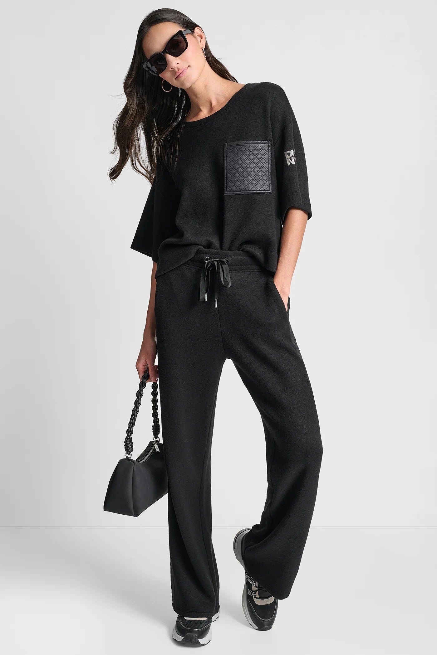 black/black