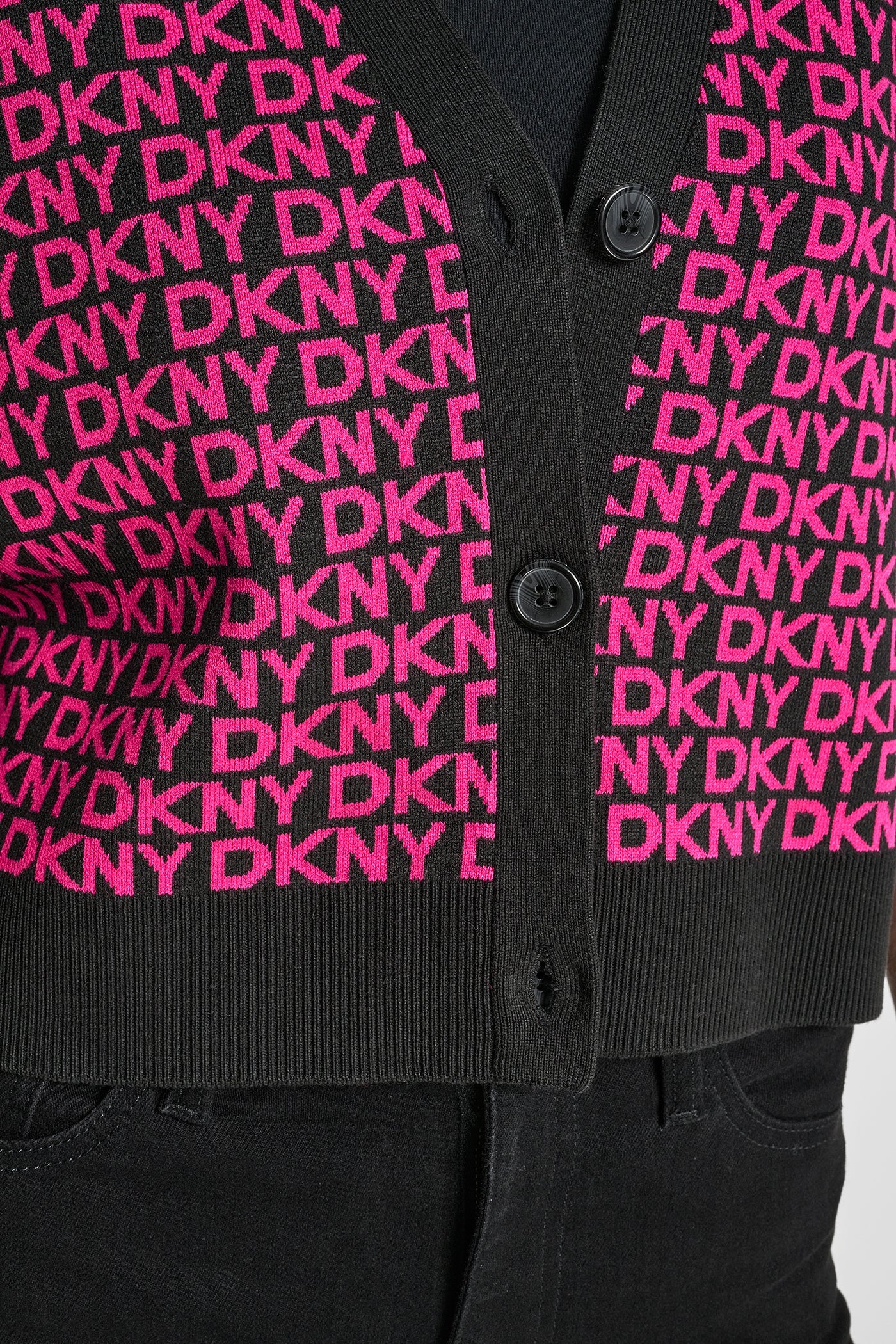 black/festive_pink