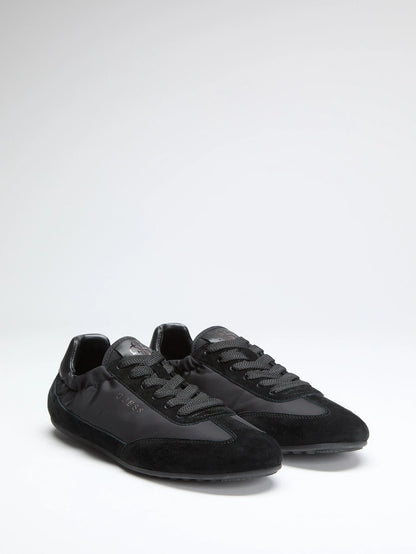 Black 002