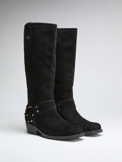 Black 002