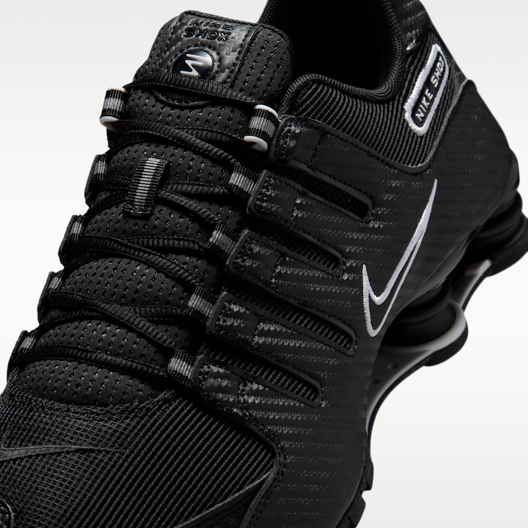 Black/White/Black