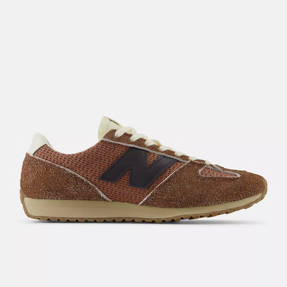 Pecan With Black Cement