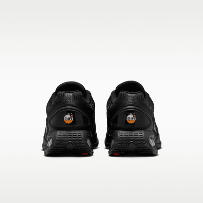 Black/Black/Metallic Dark Grey/Black
