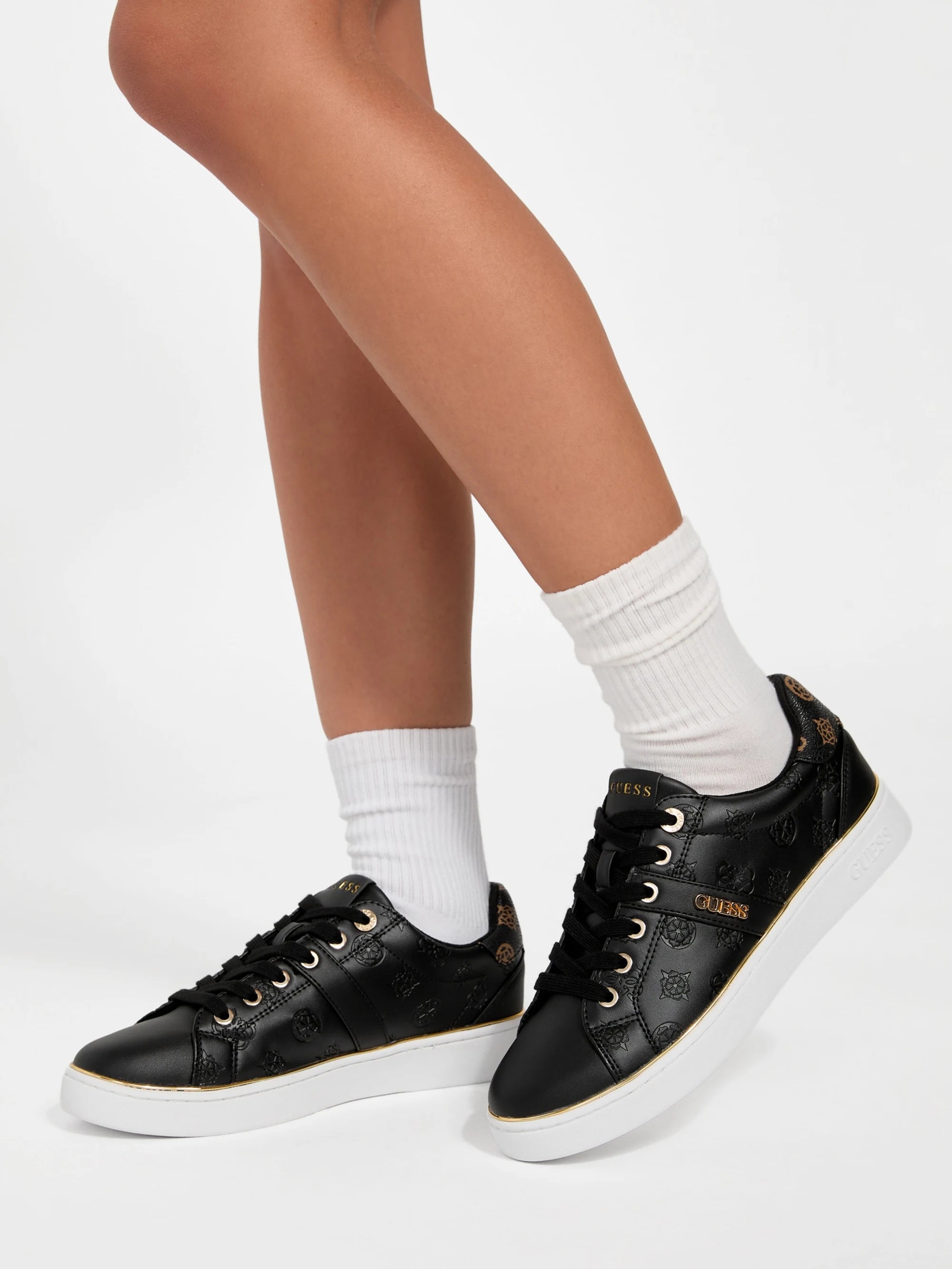 Black 001