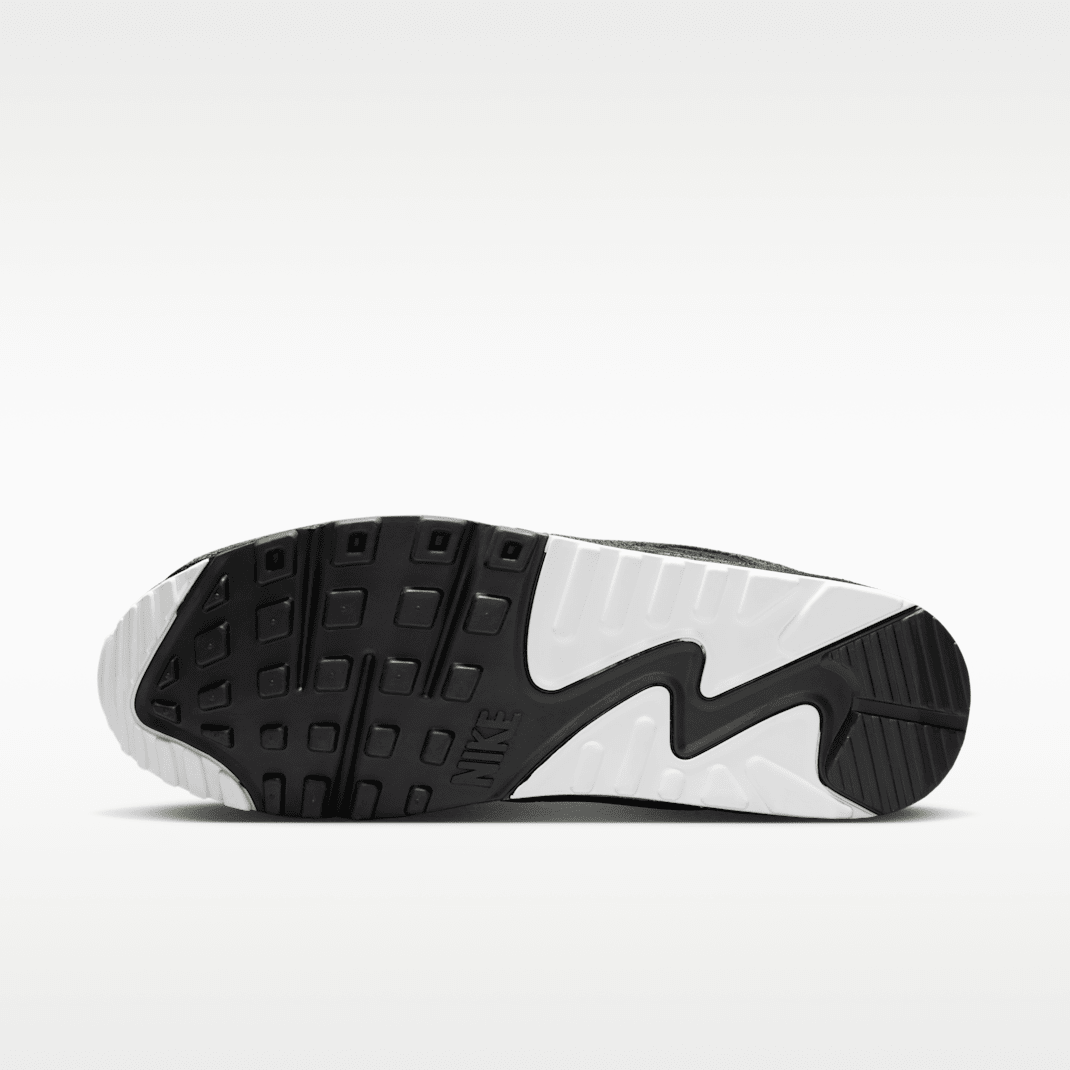 Black/Black/Voltage Green/White