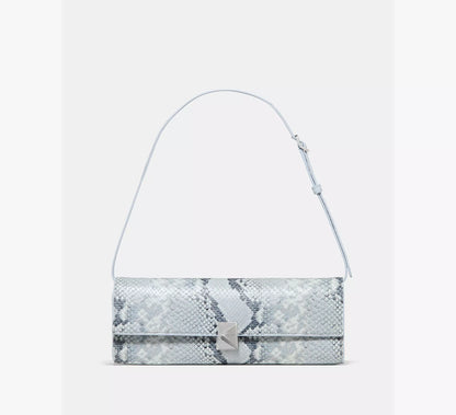 Pale Sapphirine