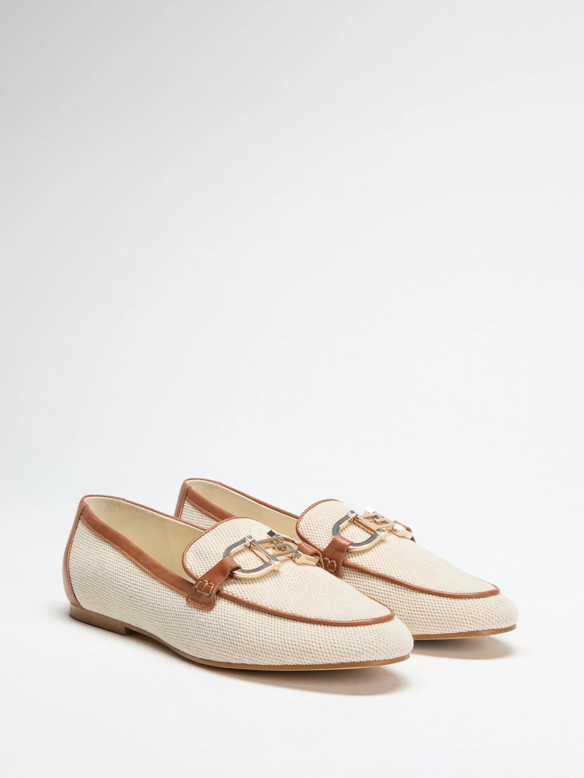 Light Natural 110
