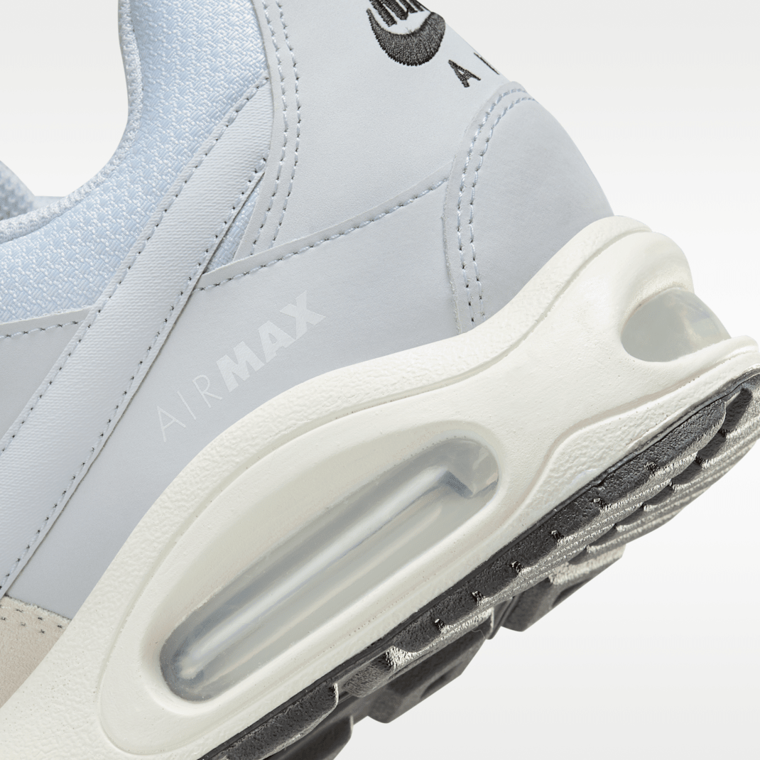 Summit White/Black/Pure Platinum