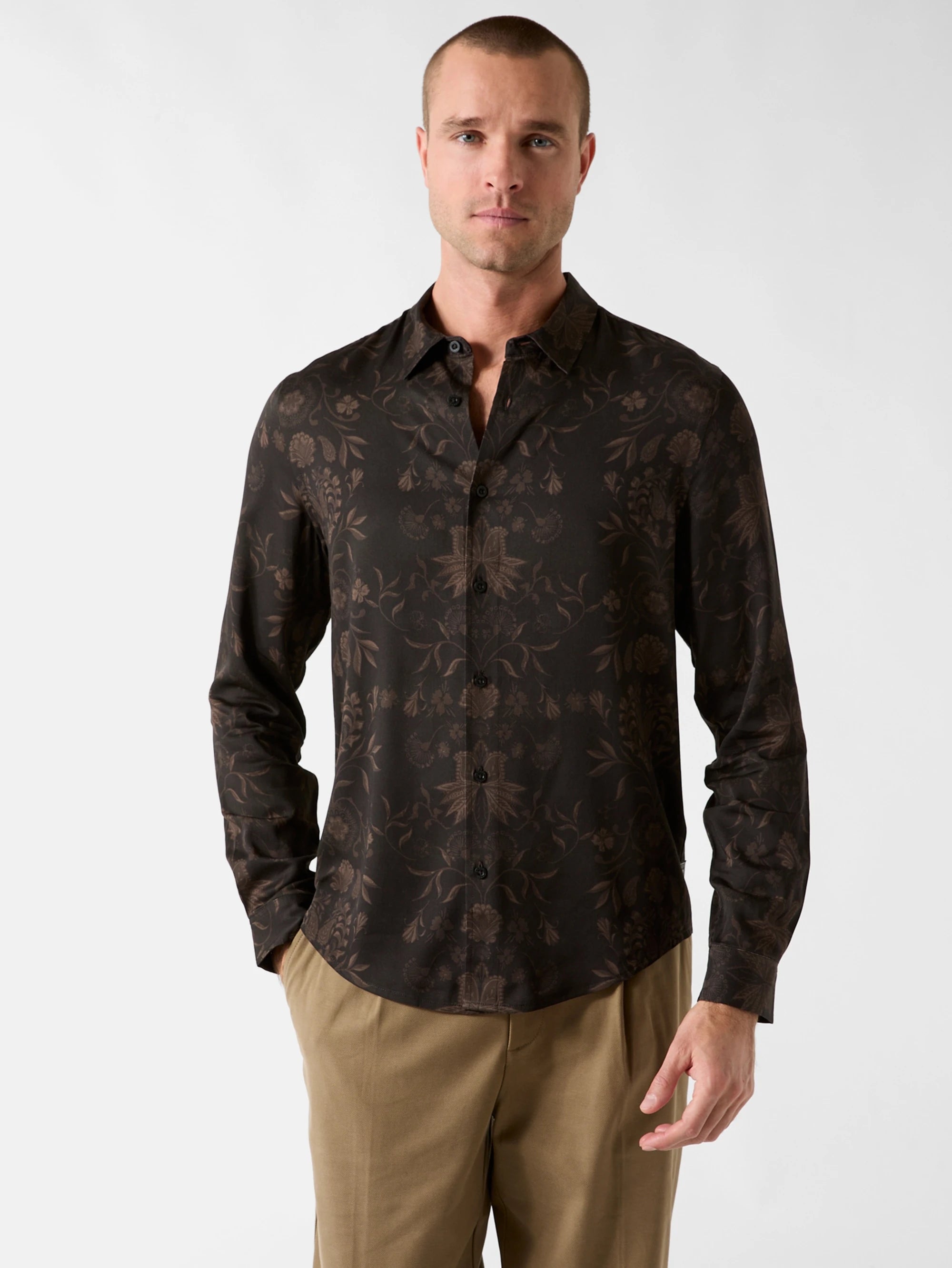 Heritage Scroll Print Cho