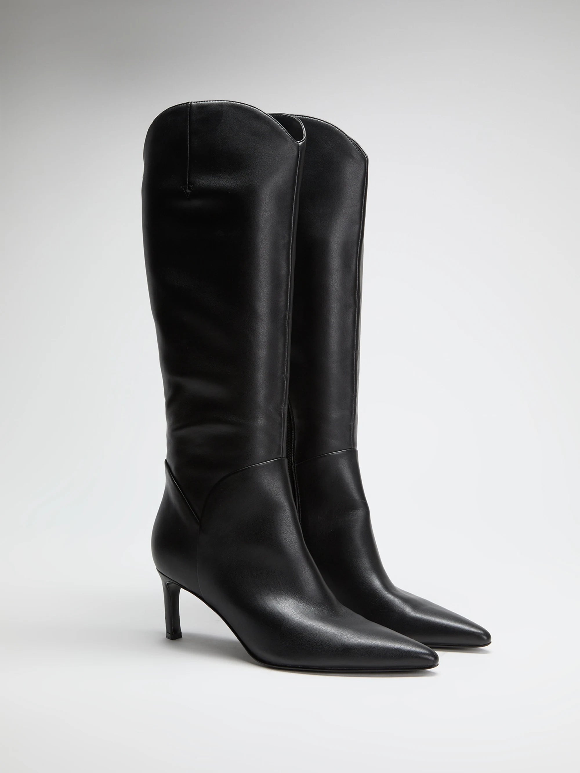 Black 002