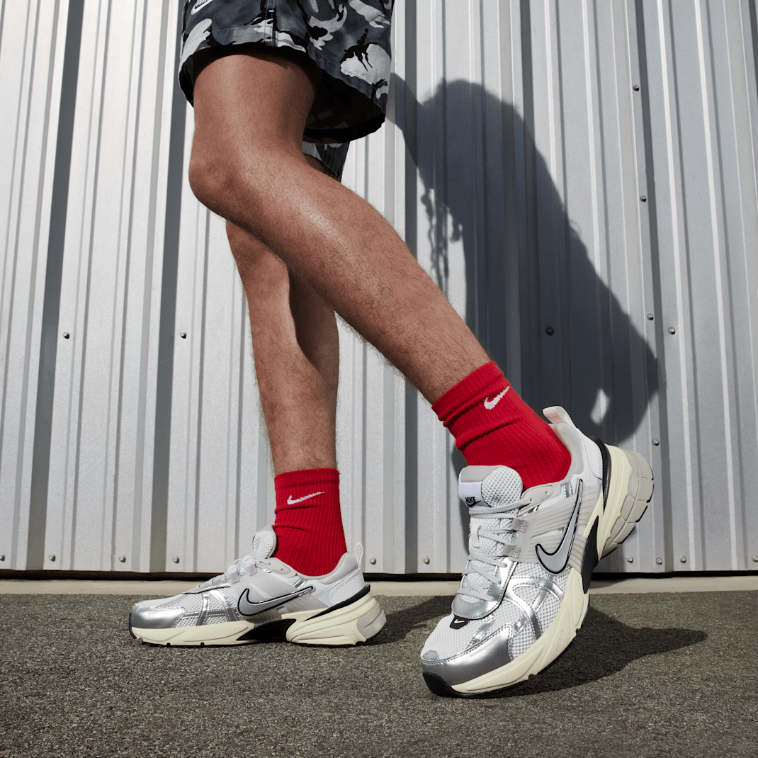 Summit White/Pure Platinum/Light Iron Ore/Metallic Silver