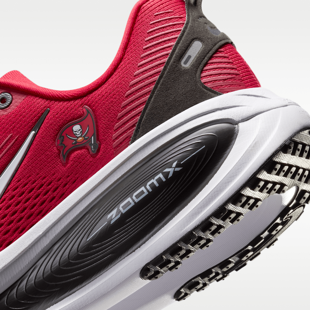 Gym Red/Deep Pewter/White