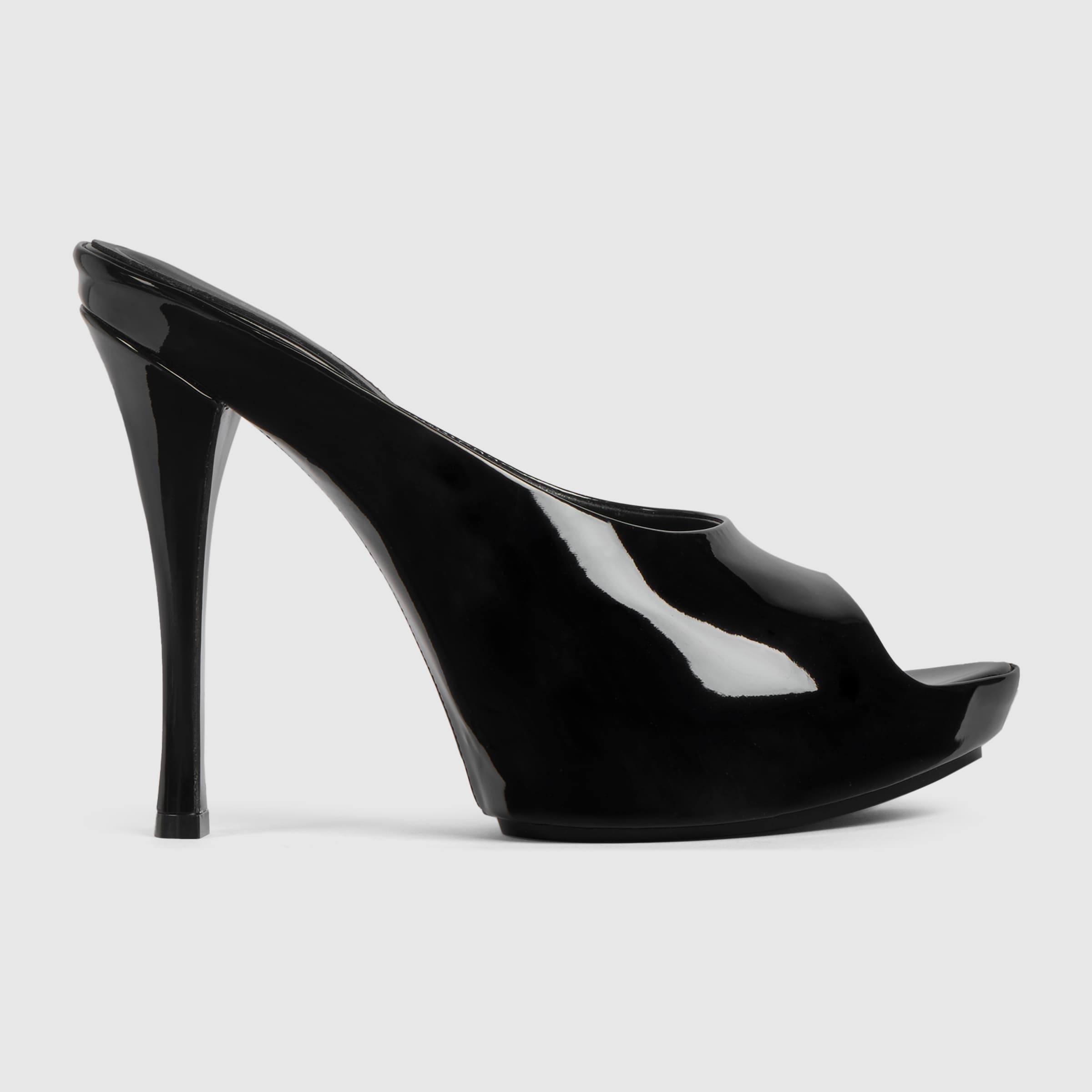 piel de charol negra