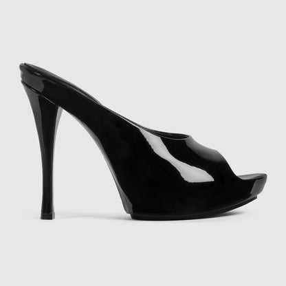 piel de charol negra