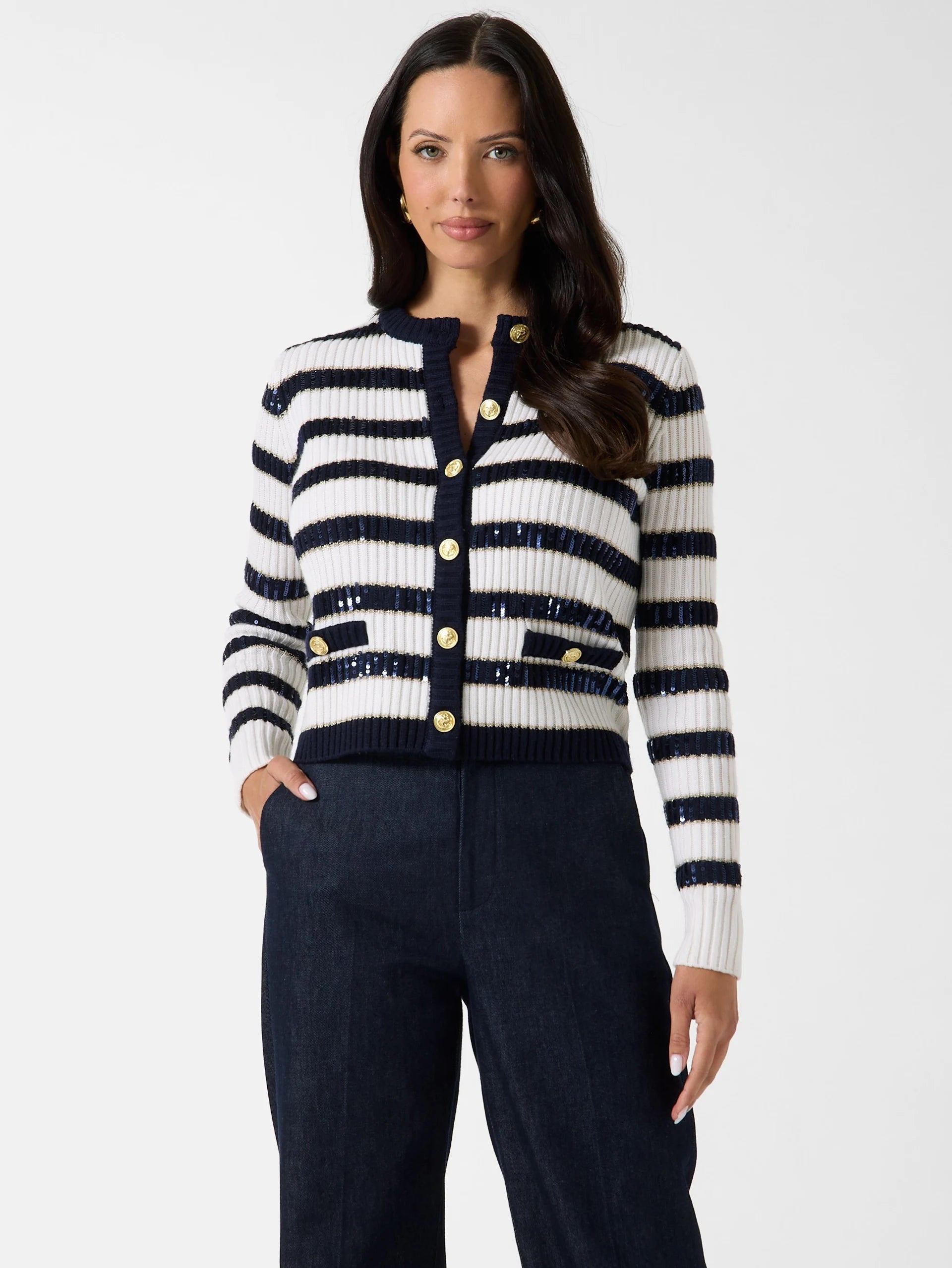 Suiting Blue / Macadamia