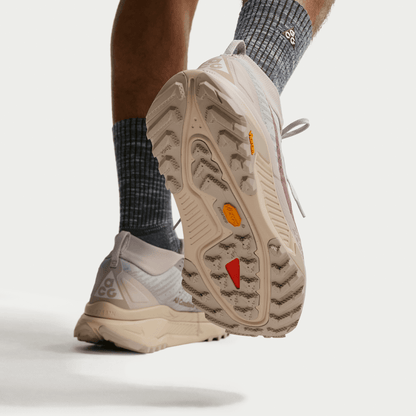 Cream II/Safety Orange/Light Orewood Brown