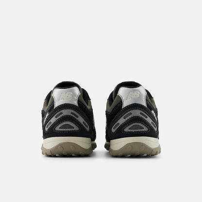 Black With Magnet