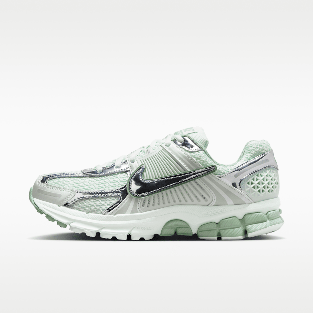Barely Green/Steam/Spruce Aura/Metallic Silver