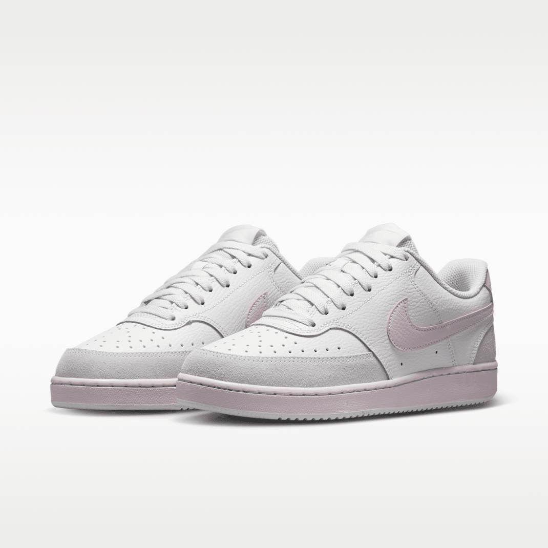 Off White/Bleached Lilac