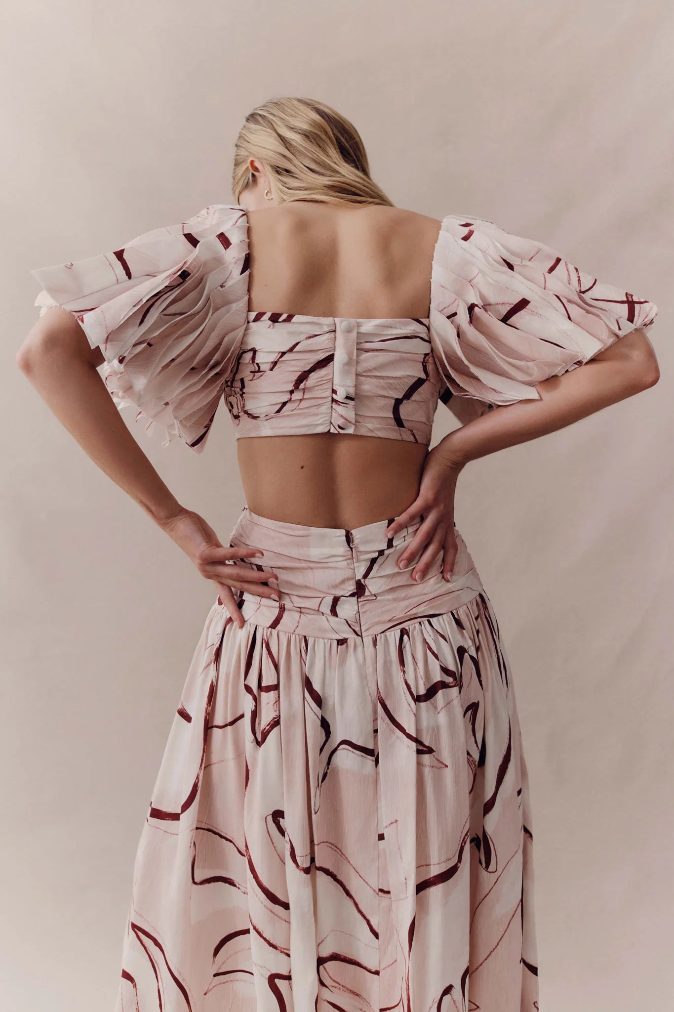 WHIMSICAL DOVE