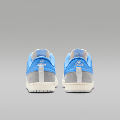 Summit White/Light Smoke Grey/Sail/University Blue