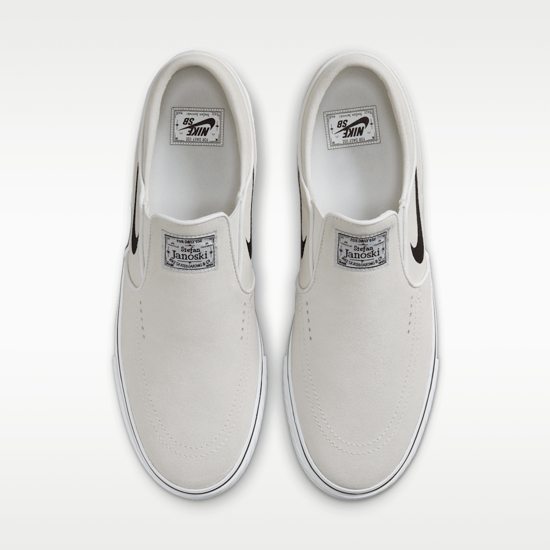 Summit White/Summit White/White/Black