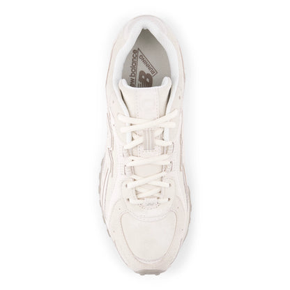 Timberwolf With Linen