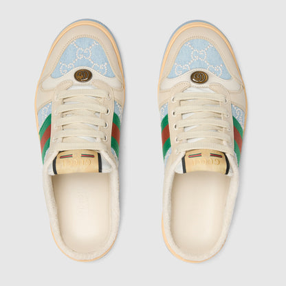canvas con GG y perlas azul claro