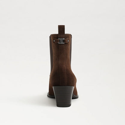 Mustang Brown Suede