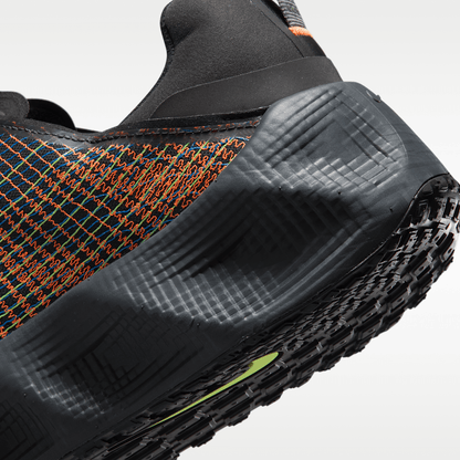 Black/Iron Grey/Lava Glow/Summit White