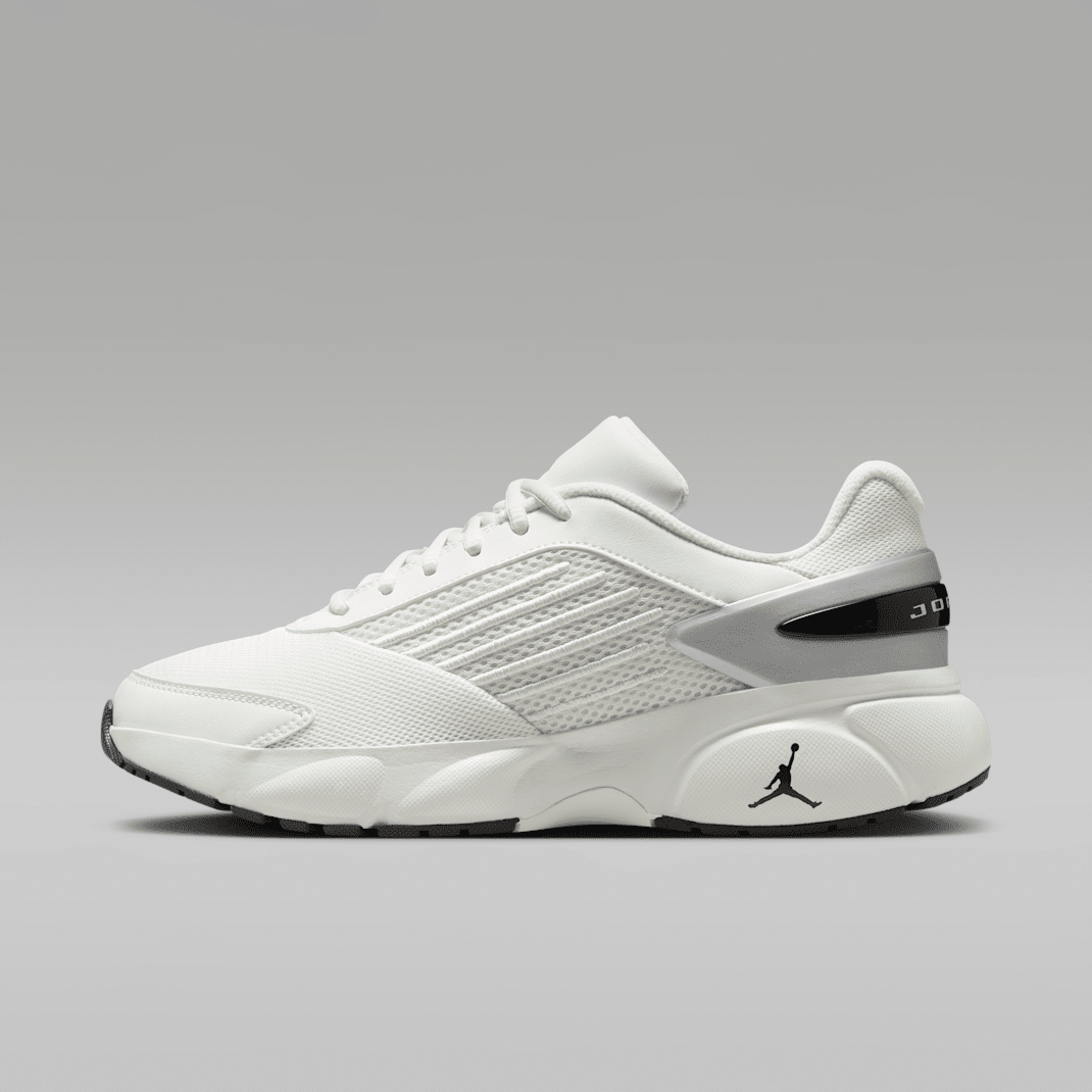 Summit White/Metallic Silver/Black