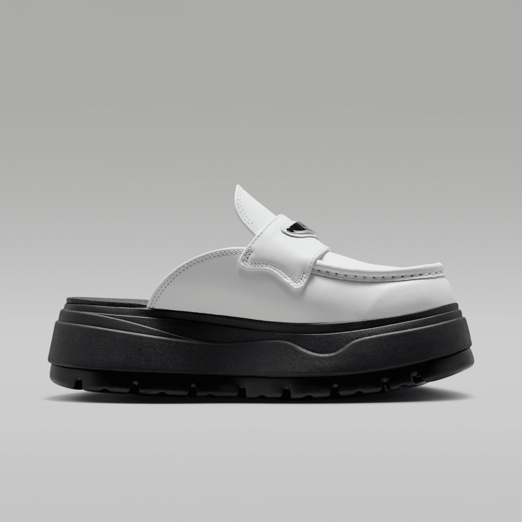 Summit White/Black/Metallic Silver