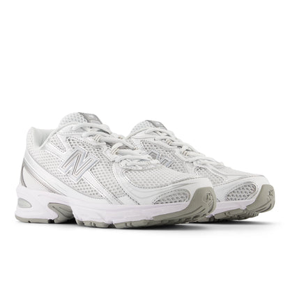 White With Metallic Silver And Reflection