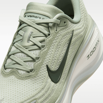 Jade Horizon/Sail/Light Silver/Black Spruce 2