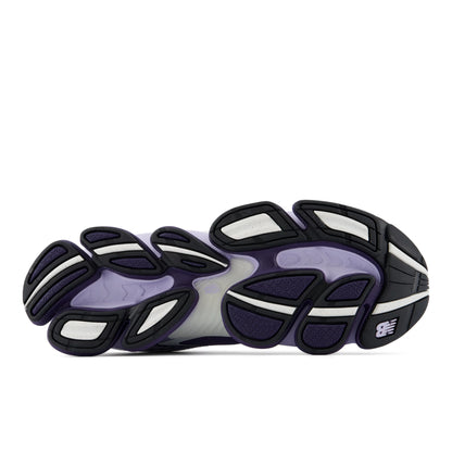 Boysenberry With Smoked Violet And Sea Salt