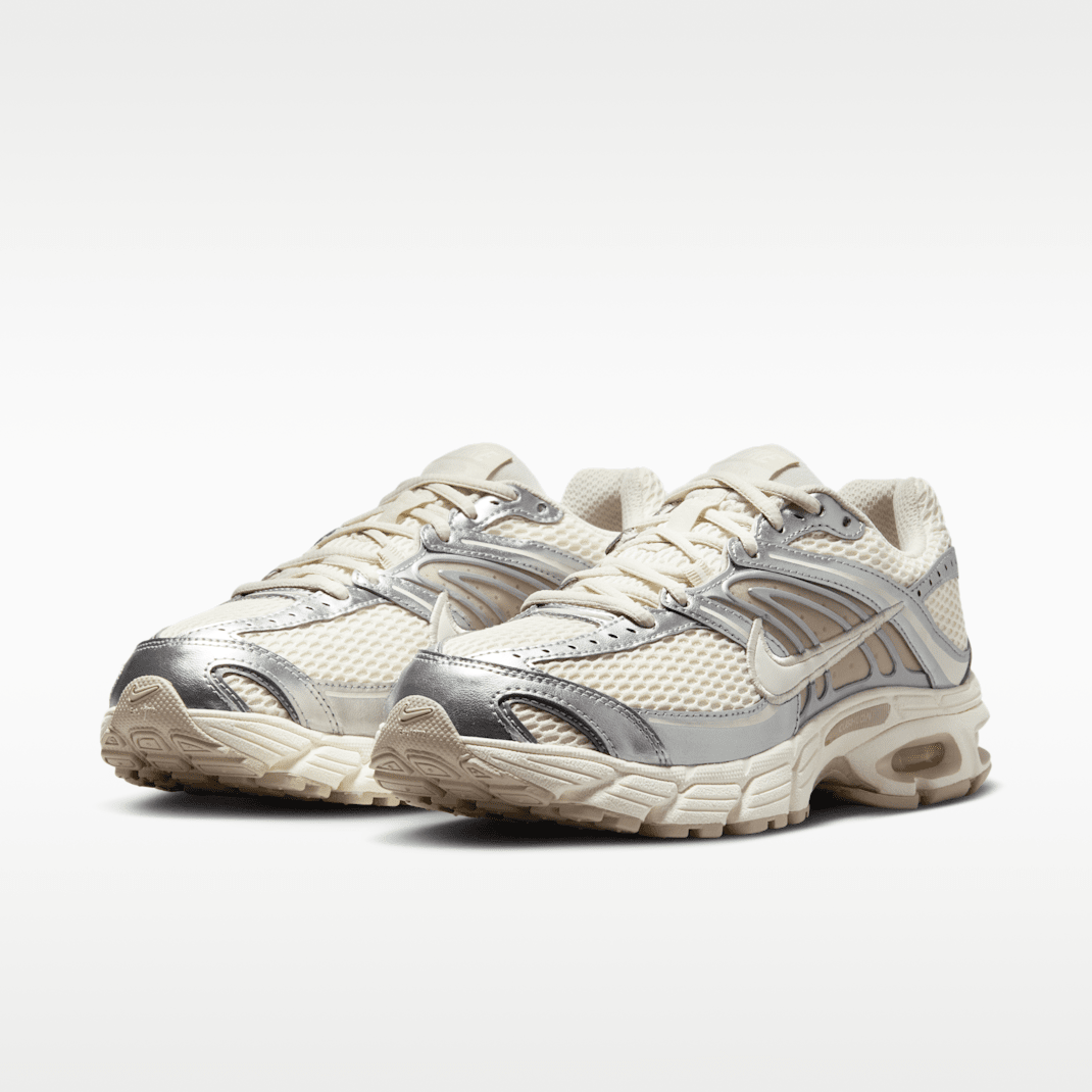 Pale Ivory/Metallic Silver/Light Orewood Brown/Sail