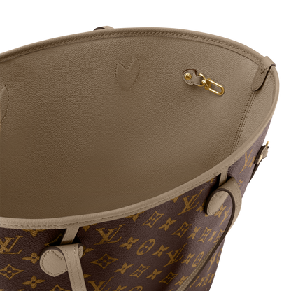 Monogram Smoke