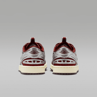 Dark Team Red/Metallic Silver/Coconut Milk/Dark Team Red