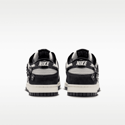 Black/Sail/Black
