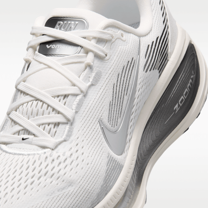 Summit White/Sail/Photon Dust/Metallic Silver
