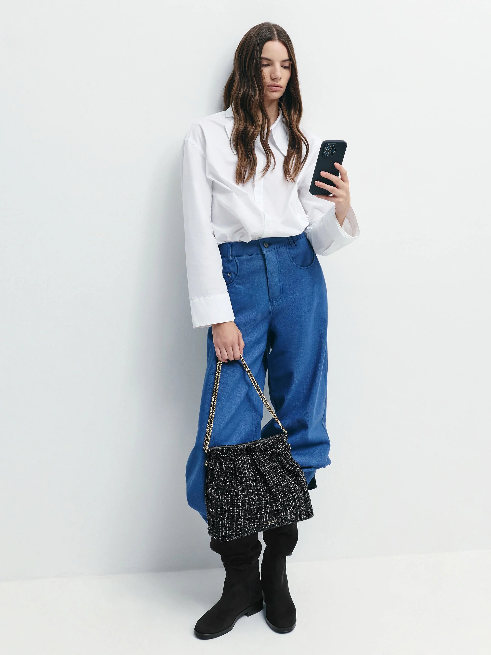 Black Tweed