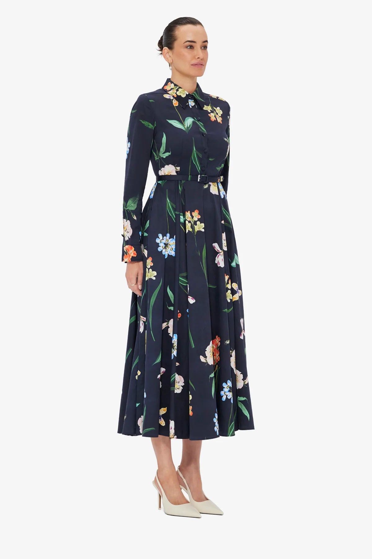Botanical Print in Ebony