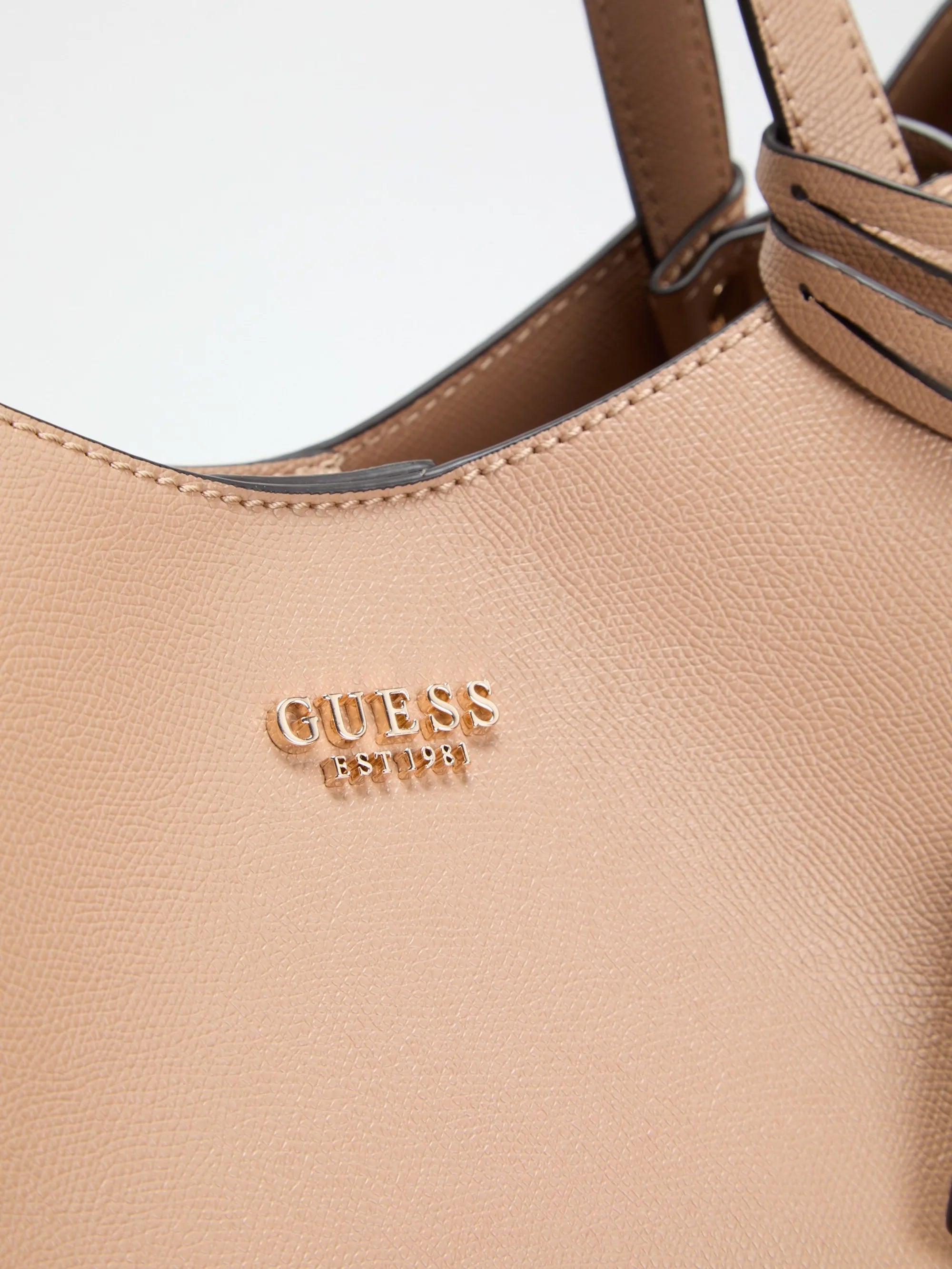 Beige Overflow