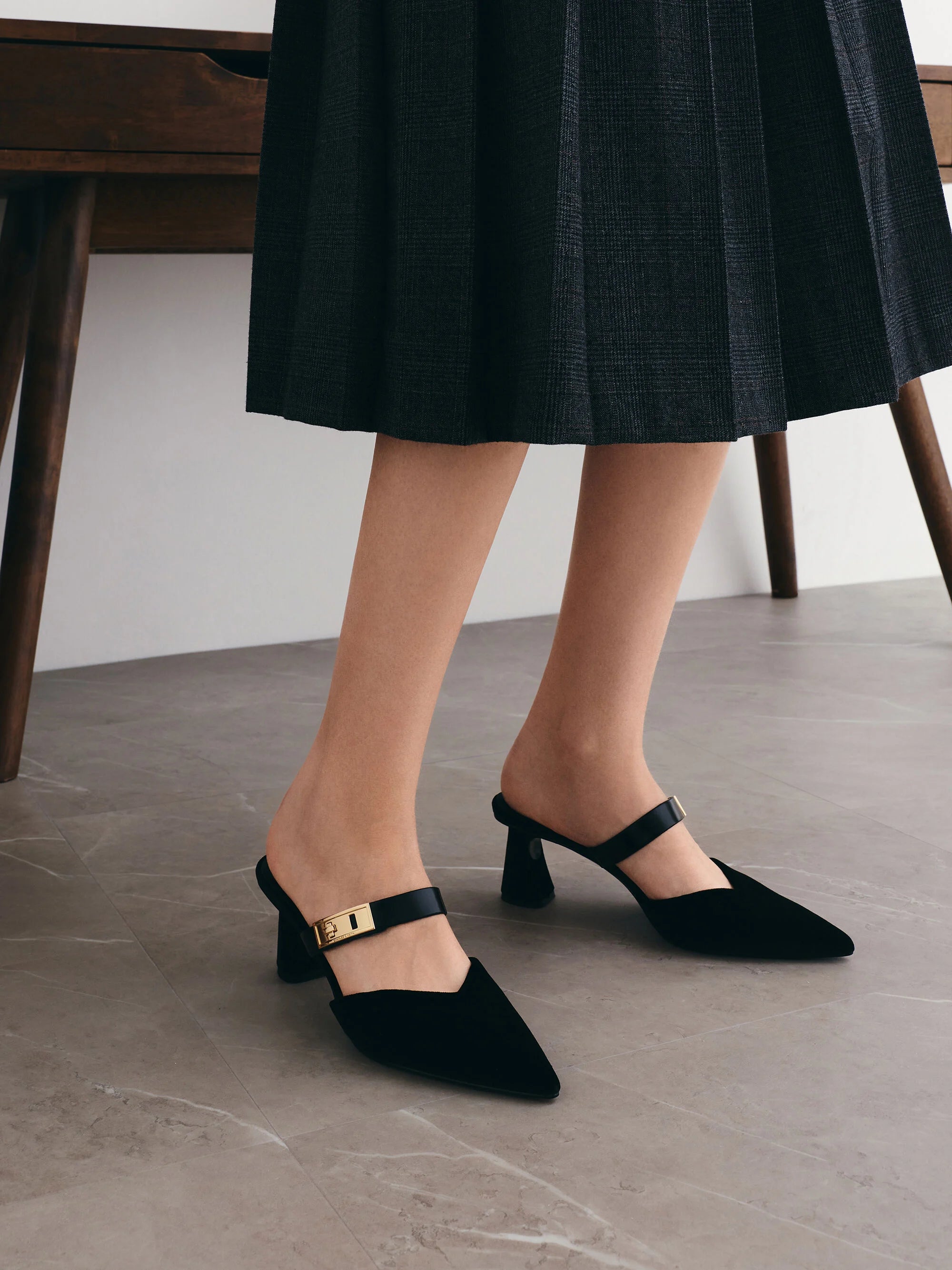 Black Textured