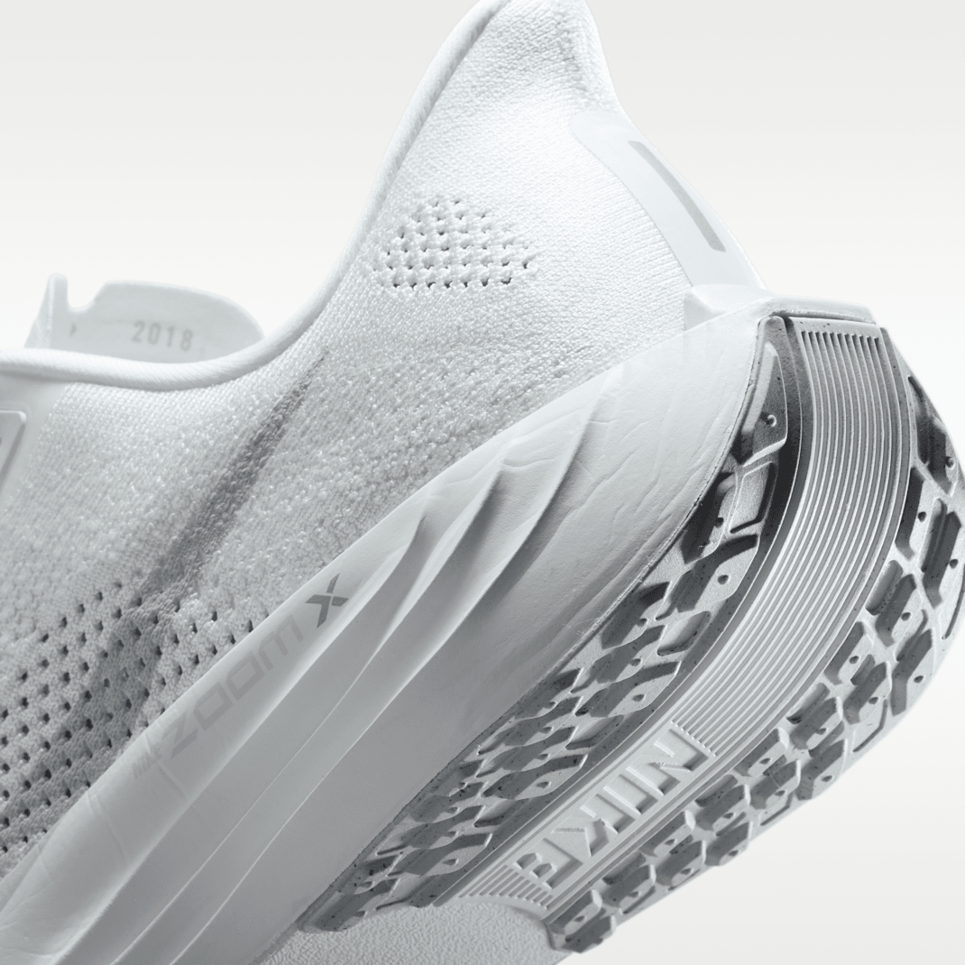 White/Wolf Grey/Pure Platinum