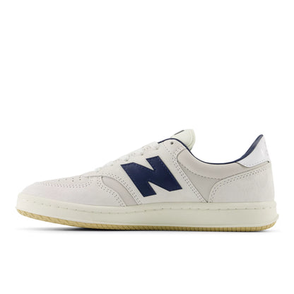 Reflection With Nb Navy