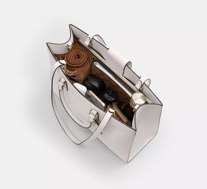 Gold/Chalk
